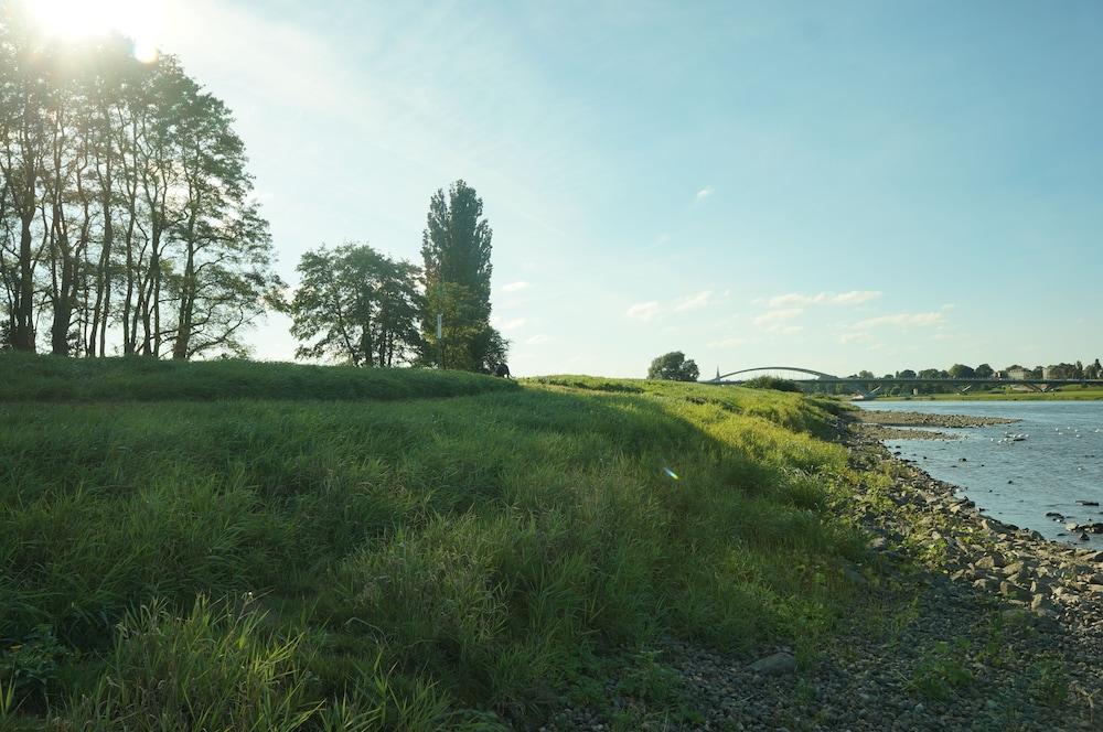 Hotel Villa Herzog ドレスデン エクステリア 写真